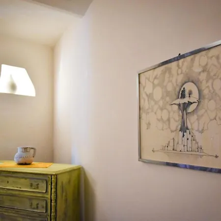 Daire Casa Glicine Centro Storico *